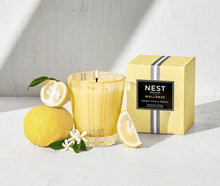 Cargar imagen en el visor de la galería, Velón Clásico - Sunlit Yuzu &amp; Neroli